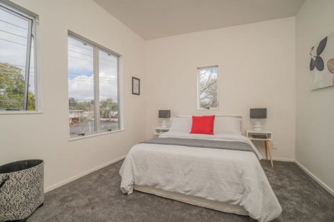 Photo of property in 435c West Coast Road, Glen Eden, Auckland, 0602