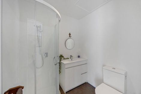 Photo of property in 95 Wallace Road, Mangere Bridge, Auckland, 2022