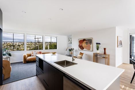 Photo of property in 207 Taieri Road, Kaikorai, Dunedin, 9010