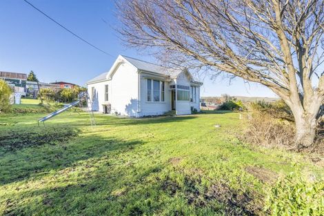 Photo of property in 77 Hamilton Street, East Gore, Gore, 9710