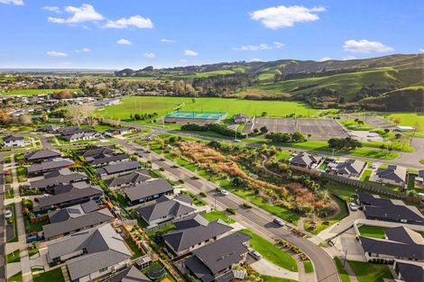 Photo of property in 14 Urumaraki Avenue, Helensville, 0800