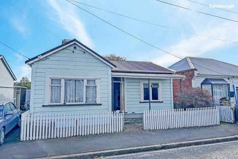 Photo of property in 8 Bathgate Street, South Dunedin, Dunedin, 9012