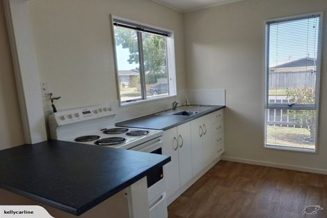 Photo of property in 8 Kebbell Avenue, Levin, 5510