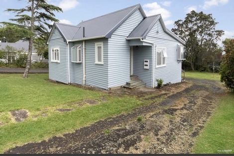 Photo of property in 249 Golf Road, Titirangi, Auckland, 0604