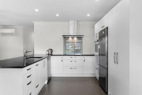 Photo of property in 13 Spinifex Road, Mangawhai Heads, Mangawhai, 0505