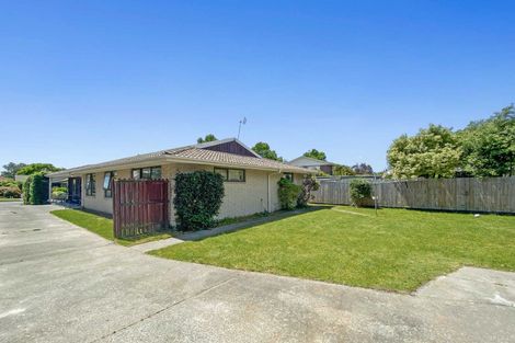 Photo of property in 19 Lodge Place, Ilam, Christchurch, 8041