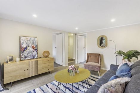 Photo of property in 34 Brentford Place, Manurewa, Auckland, 2102