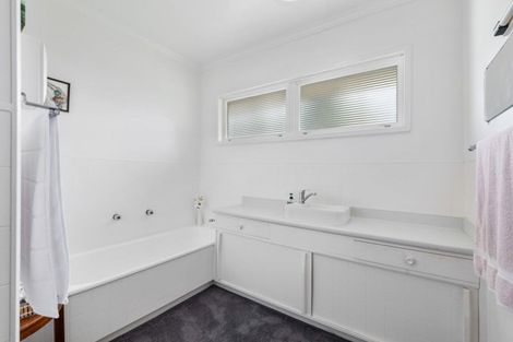Photo of property in 40 Pegasus Drive, Sunnybrook, Rotorua, 3015