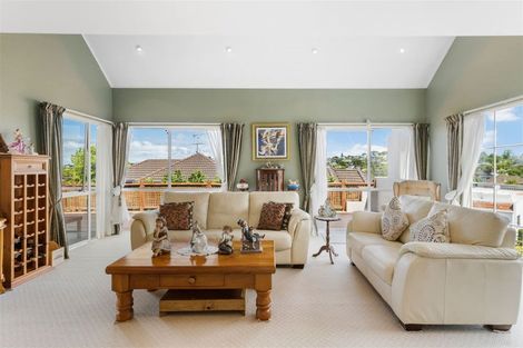 Photo of property in 66a Haseler Crescent, Howick, Auckland, 2014