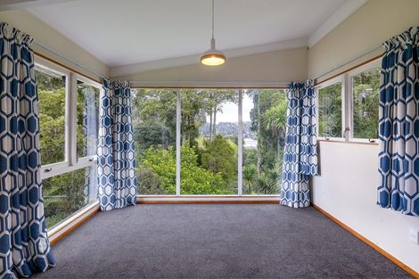 Photo of property in 57 Arapito Road, Titirangi, Auckland, 0604