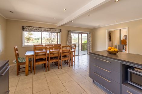 Photo of property in 129 Taylor Road, Waimauku, 0882