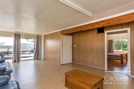 Photo of property in 72 Astley Avenue, New Lynn, Auckland, 0600