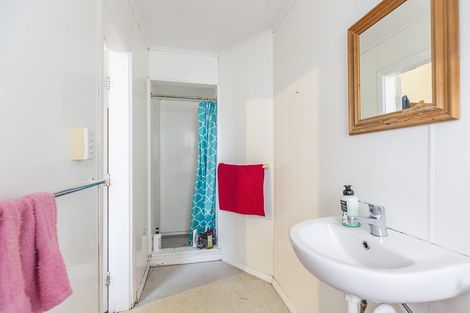 Photo of property in 38 Pirie Street, Mount Victoria, Wellington, 6011