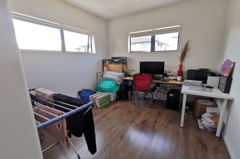 Photo of property in 23 Hakinakina Drive, Flat Bush, Auckland, 2019