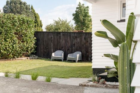 Photo of property in 16 Brown Terrace, Te Puke, 3119