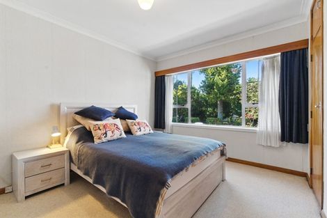 Photo of property in 229 Shakespeare Street, Leamington, Cambridge, 3432