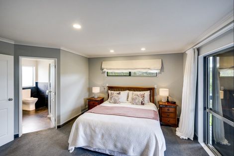 Photo of property in 85 Le Quesne Road, Bay View, Napier, 4104