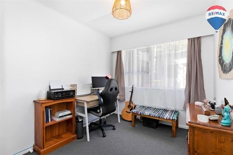 Photo of property in 13b John Street, Stokes Valley, Lower Hutt, 5019