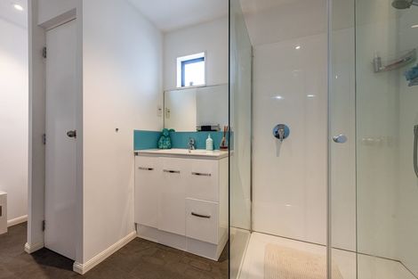 Photo of property in 54 Woodhouse Avenue, Karori, Wellington, 6012