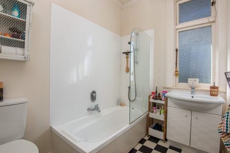 Photo of property in 199 Macandrew Road, South Dunedin, Dunedin, 9012