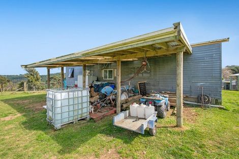 Photo of property in 211 Wilson Road, South Head, Helensville, 0874