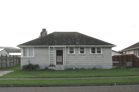 Photo of property in 2 Hollard Grove, Avalon, Lower Hutt, 5011