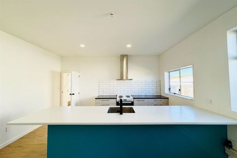 Photo of property in 1/151 Estuary Road, South New Brighton, Christchurch, 8062