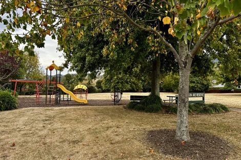 Photo of property in 2/11 Manson Avenue, Stoke, Nelson, 7011