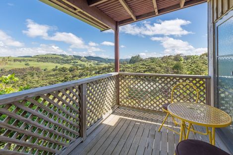 Photo of property in 129 Taylor Road, Waimauku, 0882