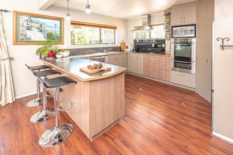 Photo of property in 11 Akepiro Place, Tawhero, Whanganui, 4501