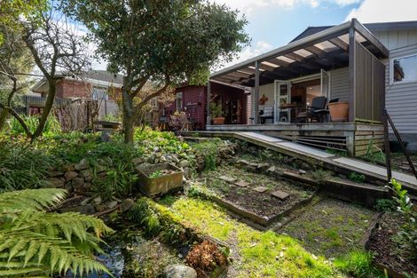 Photo of property in 35 Tamatea Road, Taupo, 3330