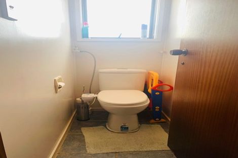 Photo of property in 60 Strid Road, Te Atatu South, Auckland, 0610