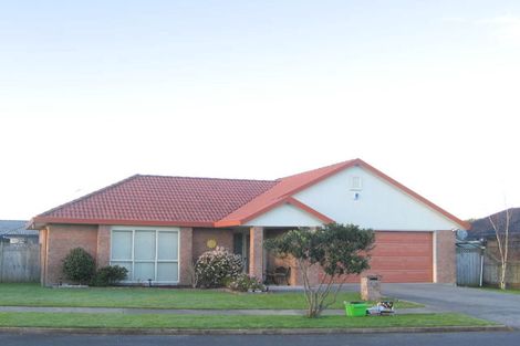 Photo of property in 142 Burswood Drive, Burswood, Auckland, 2013