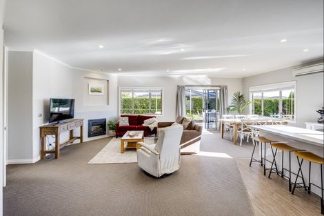 Photo of property in 4 Russell Robertson Drive, Havelock North, 4130