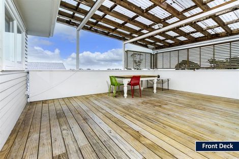 Photo of property in 12 Cypress Place, Sunnynook, Auckland, 0620