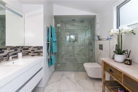 Photo of property in 29 Kahurangi Drive, Rangatira Park, Taupo, 3330