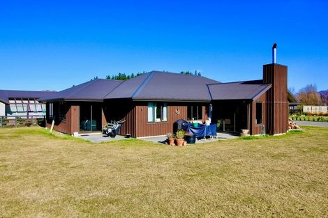 Photo of property in 5 Keats Place, Hanmer Springs, 7334