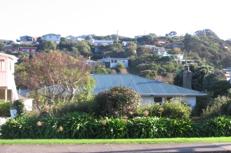 Photo of property in 11 Cluny Road, Plimmerton, Porirua, 5026