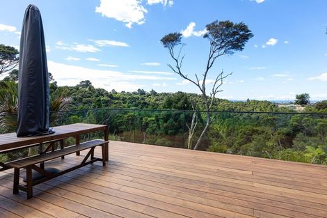 Photo of property in 28 Kitewaho Road, Swanson, Auckland, 0816