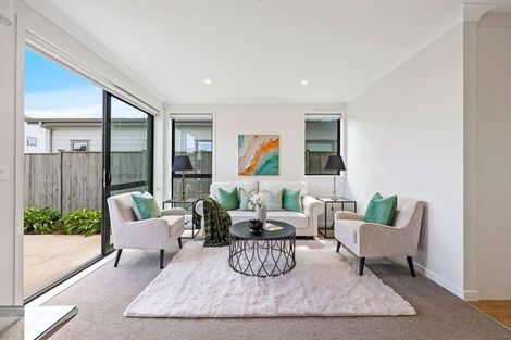 Photo of property in 26 Rauriki Lane, Rosehill, Papakura, 2113