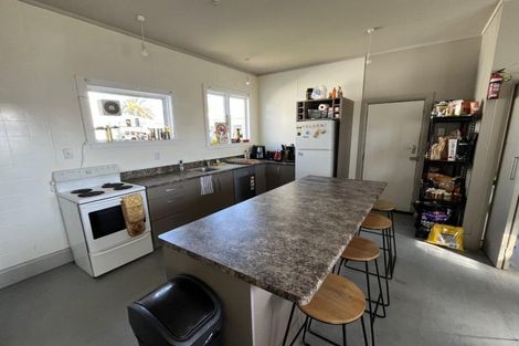 Photo of property in 11 Rolleston Street, Hokowhitu, Palmerston North, 4410