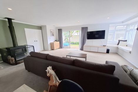 Photo of property in 222 Frankley Road, Frankleigh Park, New Plymouth, 4310