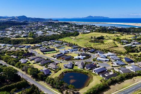 Photo of property in Park Rise, Mangawhai Heads, Mangawhai, 0505