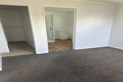 Photo of property in 11 Henry Street, Ebdentown, Upper Hutt, 5018