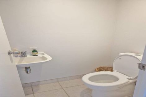 Photo of property in 3a/10 Crown Lynn Place, New Lynn, Auckland, 0600