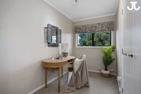 Photo of property in 27b Landview Road, Parkvale, Tauranga, 3112