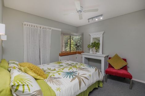 Photo of property in 15 Deeming Road, Okiato, Russell, 0272