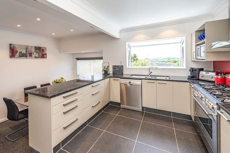 Photo of property in 6 Monowai Place, Aramoho, Whanganui, 4500