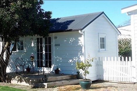 Photo of property in 150 Victoria Street, Cambridge, 3434