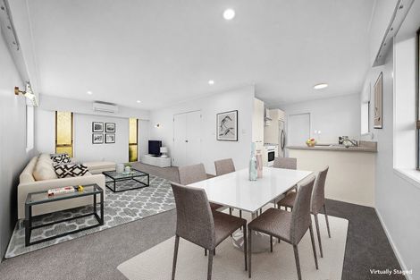 Photo of property in 1/132 Hutchinsons Road, Bucklands Beach, Auckland, 2014